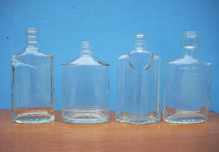 選玻璃酒瓶需要注意些什么？